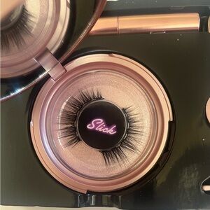 New & sealed slick brand magnetic lash kit